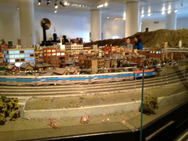 Model train exhibit, Museum of Science and Industry, Chicago (Photo: DY, 2014)
